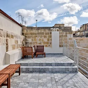 Vallettastay Old 5 Apartment