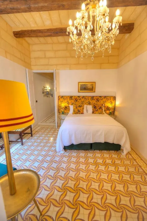 Traditional & Chic 2 Bedrooms In Valletta Imcd1-1 Apartment
